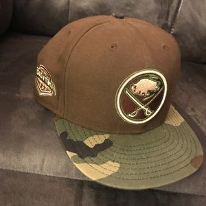 Buffalo Sabres camo new era fitted